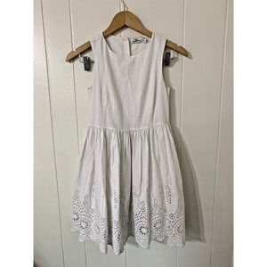 Girls Vinyard Vines Seersucker Dress Striped 100% Cotton Size 12 Eyelet Party